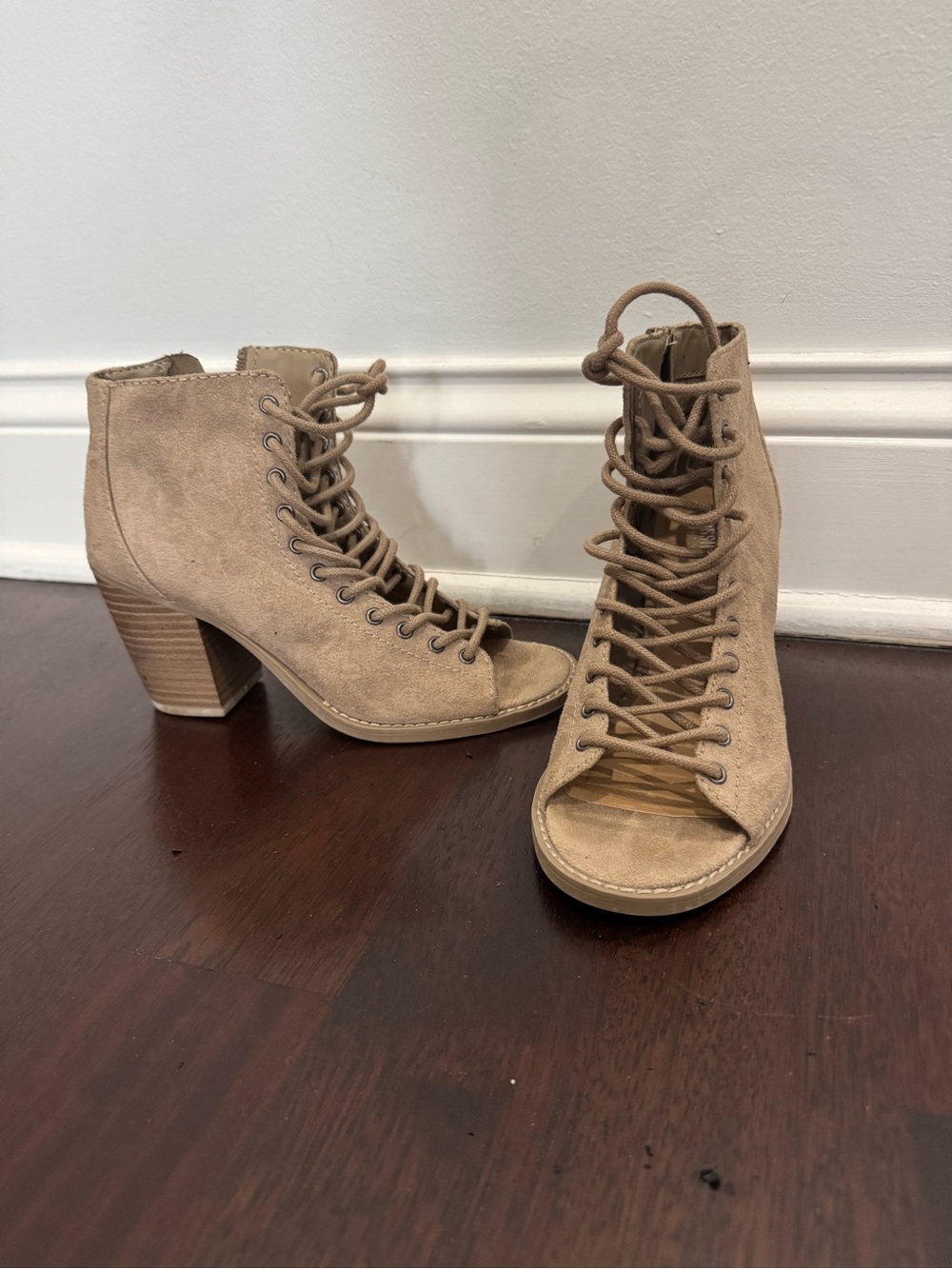 Mossimo Lace Up Open Toe Heels Shoes